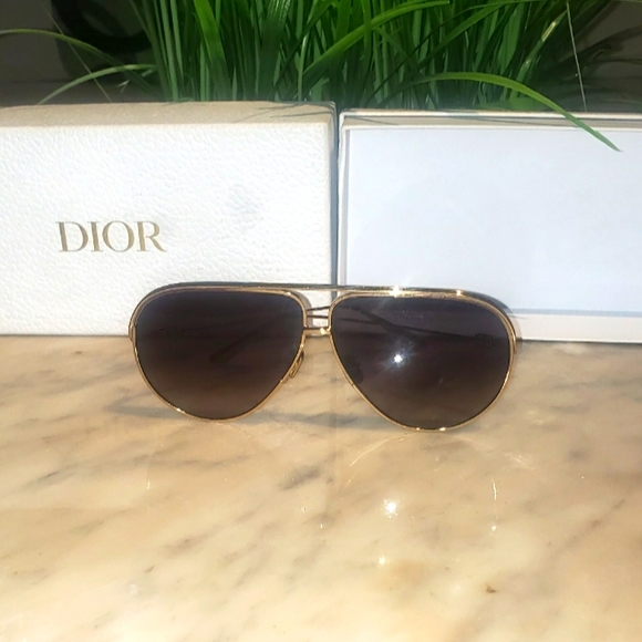 DIOR AVIATOR SUNGLASSES , BLUE TINT - Picture 2 of 3